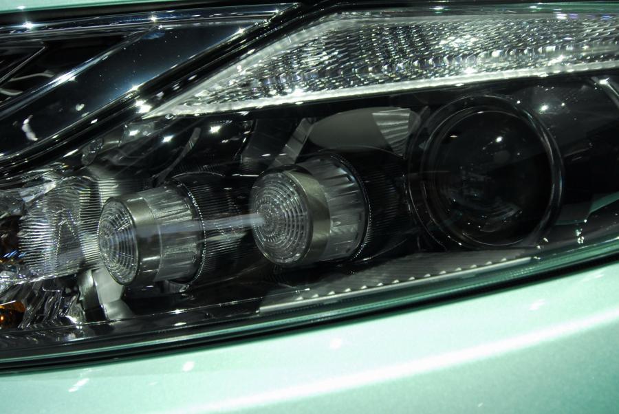  Nissan Murano CrossCabriolet 2011 года  (фото 103 из 131)